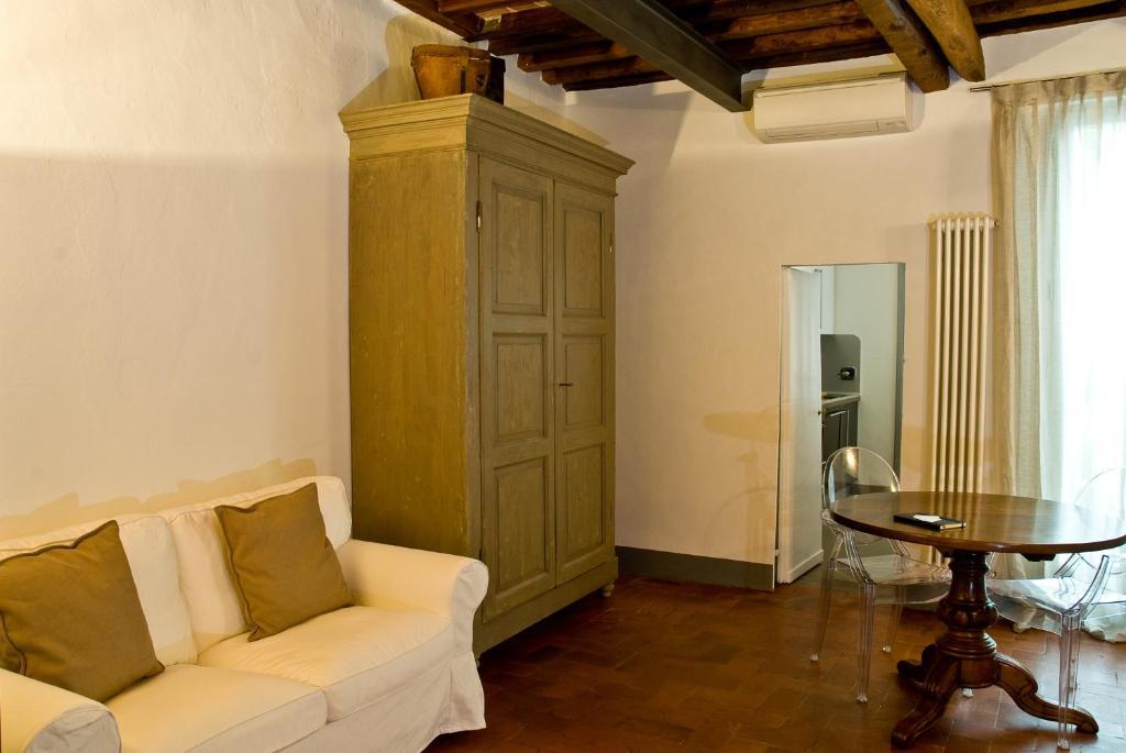 Callegherie 21 Boutique B&B Імола Номер фото